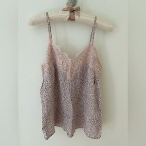 Abercrombie & Fitch Baby Pink Floral Lace Cami
Size: Extra Small 
NWT
